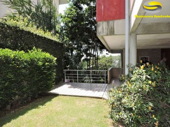 Casa de Condomínio à venda com 3 quartos, 275m² - Foto 4