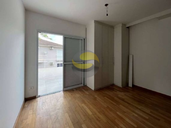 Casa de Condomínio à venda e aluguel com 4 quartos, 380m² - Foto 22