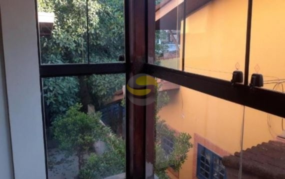 Casa de Condomínio à venda com 3 quartos, 395m² - Foto 5