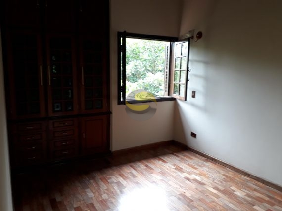 Casa de Condomínio à venda com 3 quartos, 395m² - Foto 25