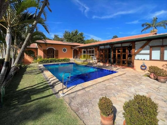 Casa, 5 quartos, 652 m² - Foto 1