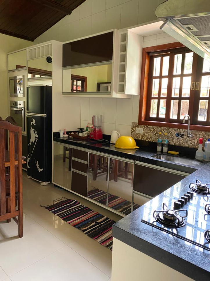 Chácara à venda com 3 quartos, 2800m² - Foto 9