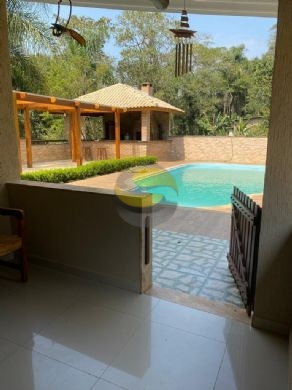 Chácara à venda com 3 quartos, 2800m² - Foto 1