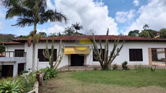 Casa de Condomínio para alugar com 3 quartos, 480m² - Foto 24