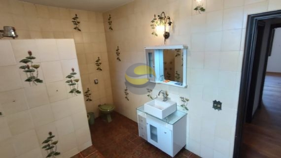 Casa de Condomínio para alugar com 3 quartos, 480m² - Foto 27