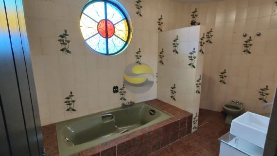 Casa de Condomínio para alugar com 3 quartos, 480m² - Foto 31