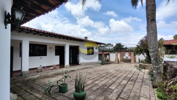 Casa de Condomínio para alugar com 3 quartos, 480m² - Foto 38