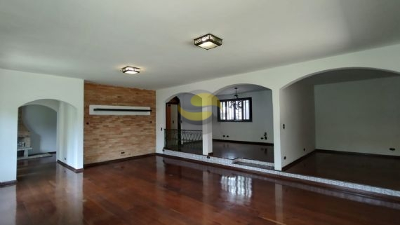 Casa de Condomínio para alugar com 3 quartos, 480m² - Foto 41