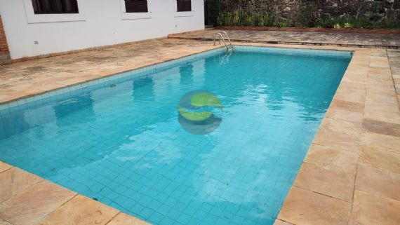 Casa de Condomínio para alugar com 3 quartos, 480m² - Foto 5