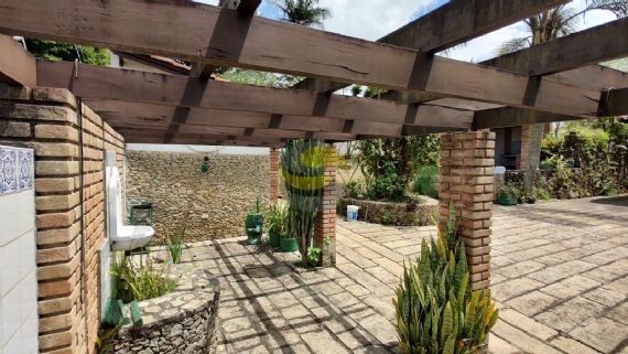 Casa de Condomínio para alugar com 3 quartos, 480m² - Foto 56