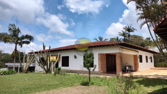 Casa de Condomínio para alugar com 3 quartos, 480m² - Foto 63