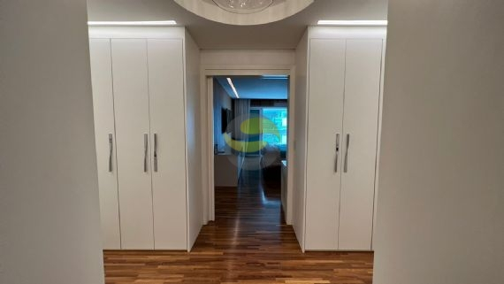 Apartamento, 3 quartos, 253 m² - Foto 8