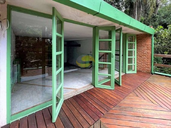 Chácara à venda e aluguel com 1 quarto, 271m² - Foto 2