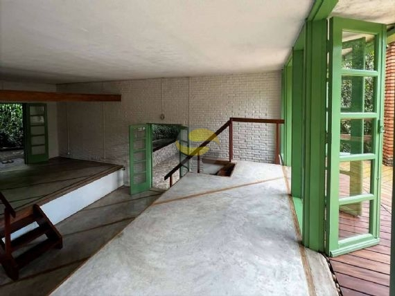 Chácara à venda e aluguel com 1 quarto, 271m² - Foto 17