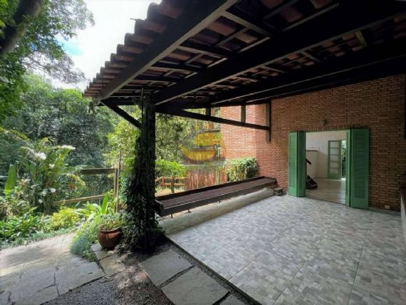 Chácara à venda e aluguel com 1 quarto, 271m² - Foto 18