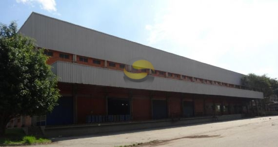 Depósito-Galpão, 70000 m² - Foto 1