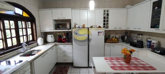 Casa, 4 quartos, 250 m² - Foto 6