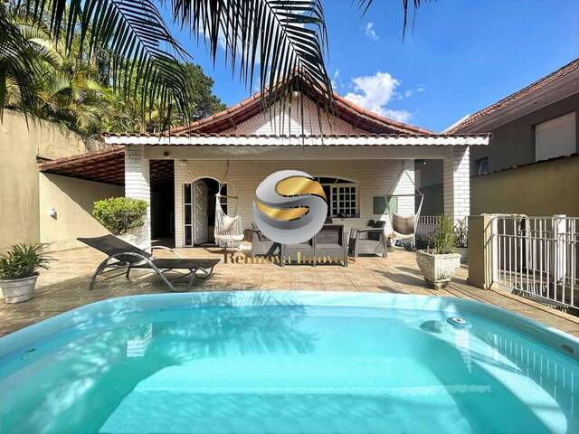 #9551 - Casa Térrea para Venda em Carapicuíba - SP - 1