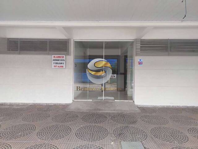 Casa Comercial para Venda em Cotia - 5