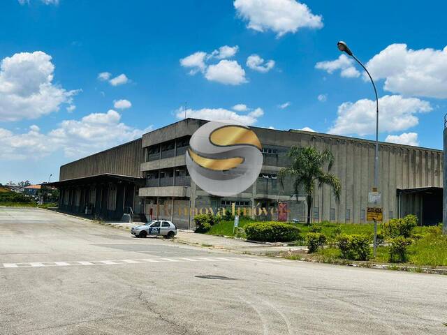 Locação em Granja Viana - Cotia