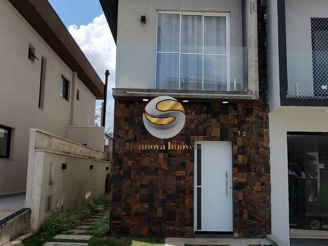 Venda em Jardim Semiramis - Cotia