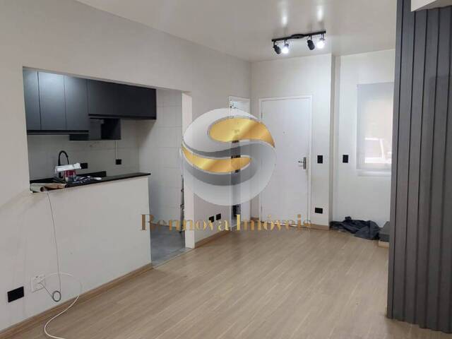 Venda em Paisagem Renoir - Cotia