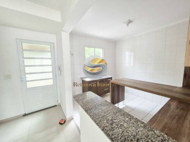 Casa para Locação em Cotia - 4