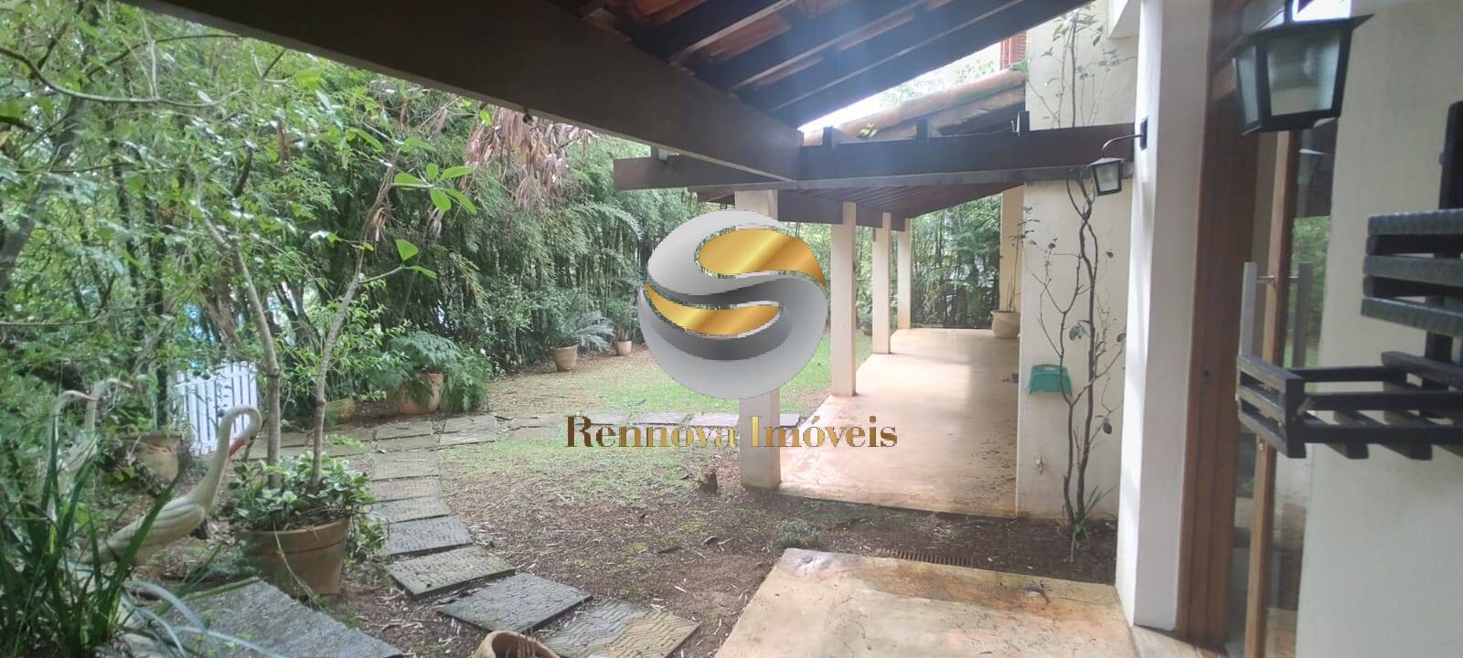 Casa de Condomínio para alugar com 3 quartos, 212m² - Foto 26