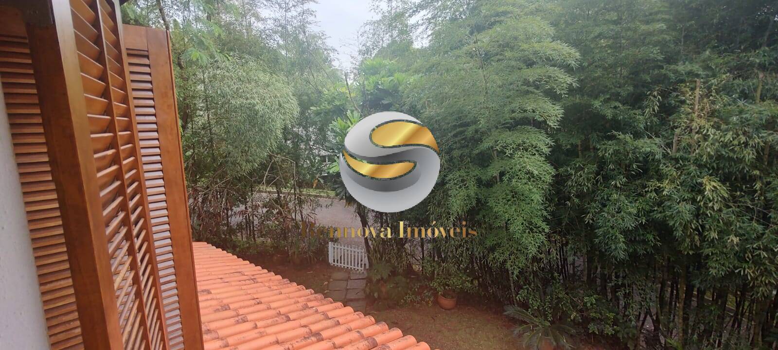 Casa de Condomínio para alugar com 3 quartos, 212m² - Foto 28