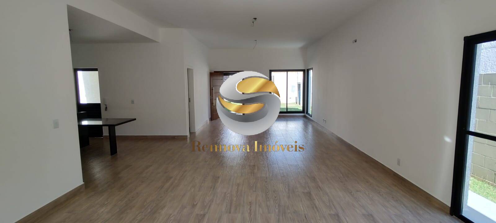 Casa à venda com 3 quartos, 245m² - Foto 30