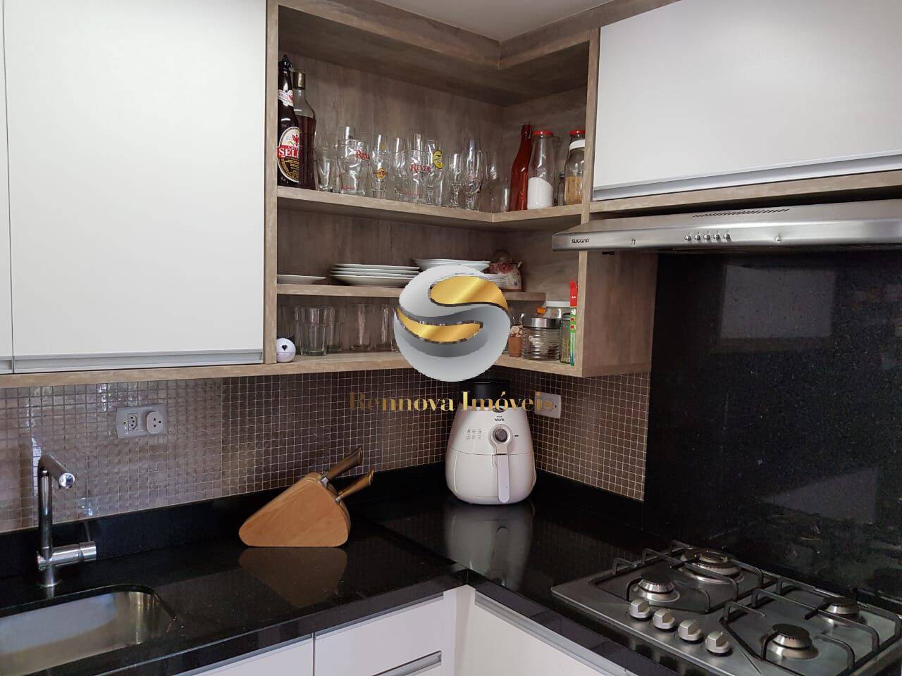 Apartamento à venda com 2 quartos, 70m² - Foto 15