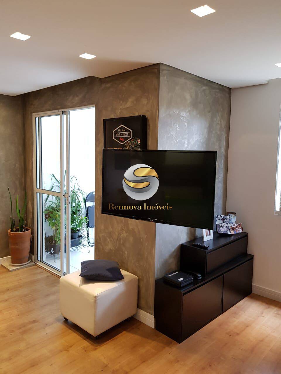 Apartamento à venda com 2 quartos, 70m² - Foto 5