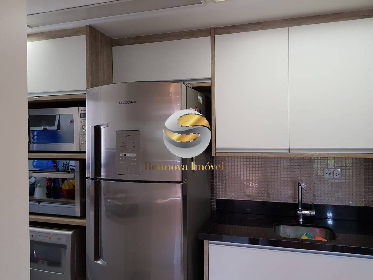 Apartamento à venda com 2 quartos, 70m² - Foto 11