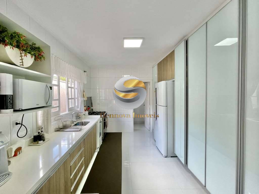 Casa, 4 quartos, 576 m² - Foto 32