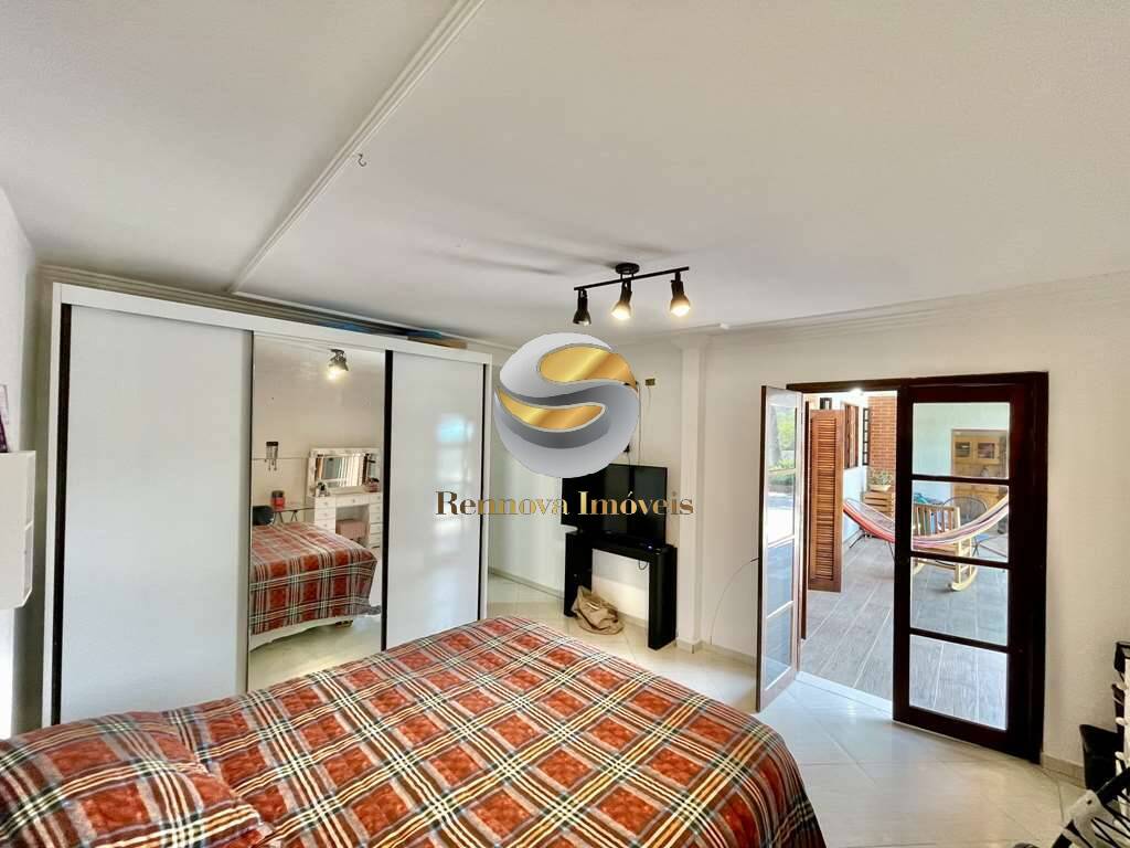 Casa à venda com 3 quartos, 280m² - Foto 29