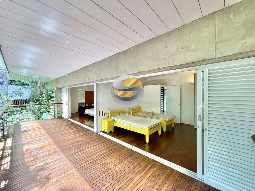 Casa de Condomínio à venda com 3 quartos, 380m² - Foto 39