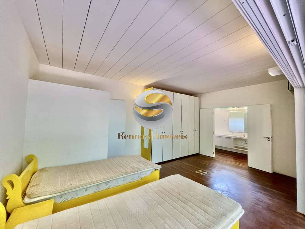 Casa de Condomínio à venda com 3 quartos, 380m² - Foto 41