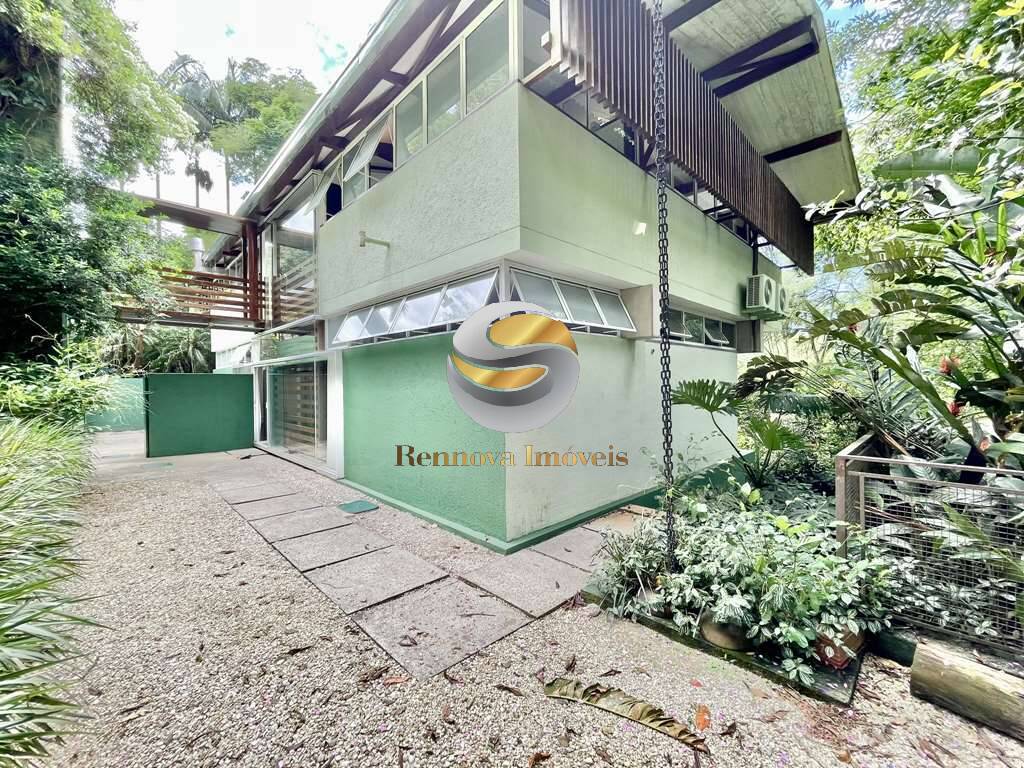 Casa de Condomínio à venda com 3 quartos, 380m² - Foto 55