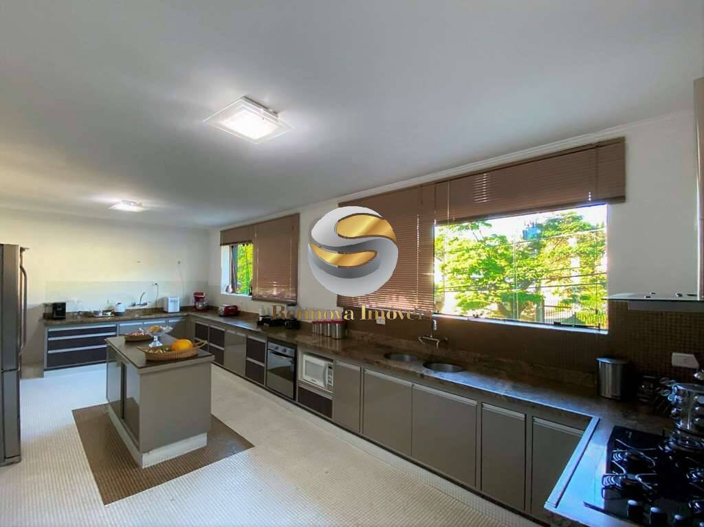 Casa de Condomínio à venda com 3 quartos, 553m² - Foto 33