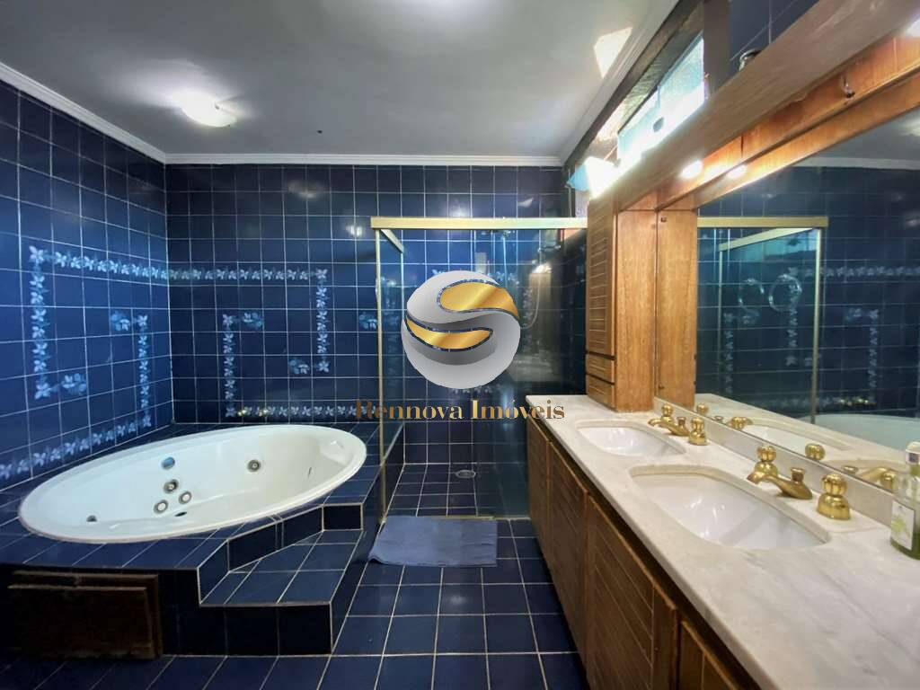 Casa de Condomínio à venda com 3 quartos, 553m² - Foto 40