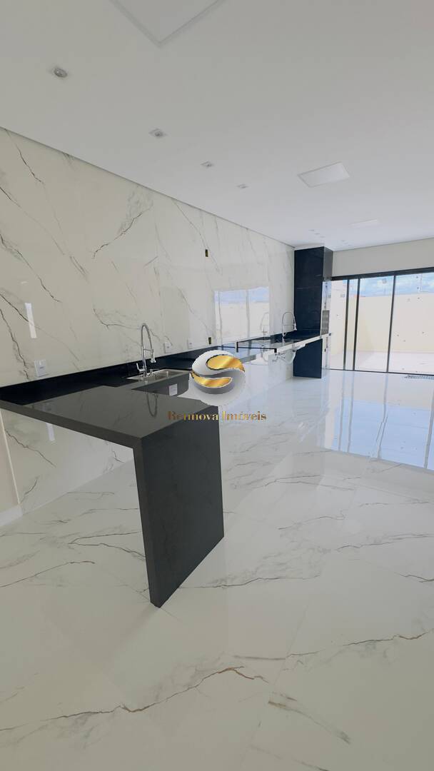 Casa, 3 quartos, 103 m² - Foto 2