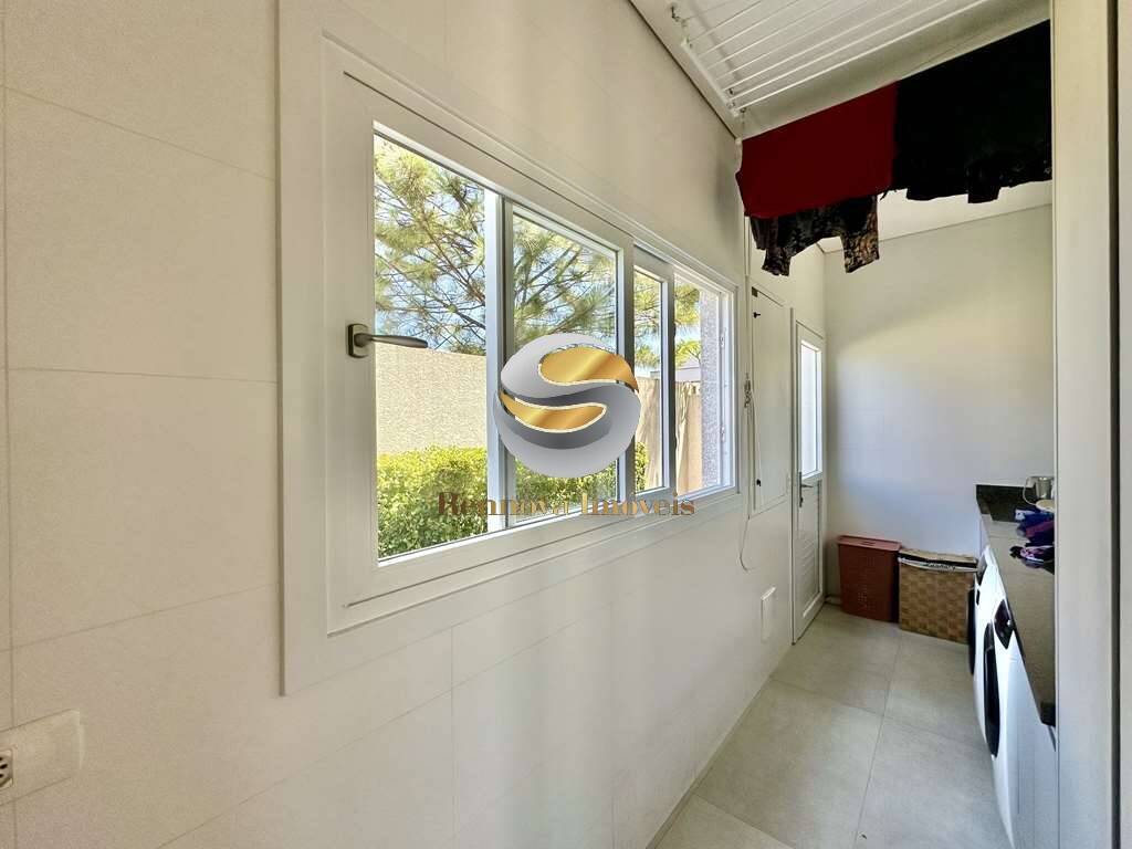 Casa de Condomínio à venda com 4 quartos, 345m² - Foto 34