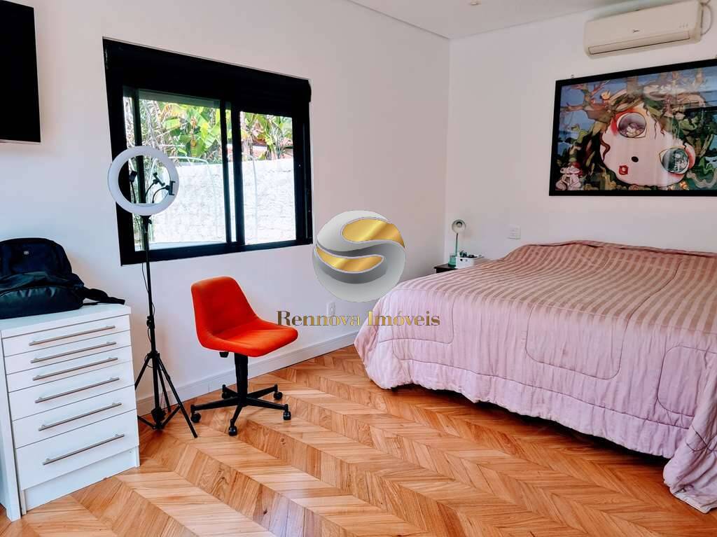 Casa, 3 quartos, 277 m² - Foto 4