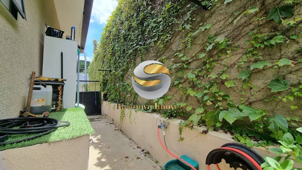 Casa, 3 quartos, 277 m² - Foto 37