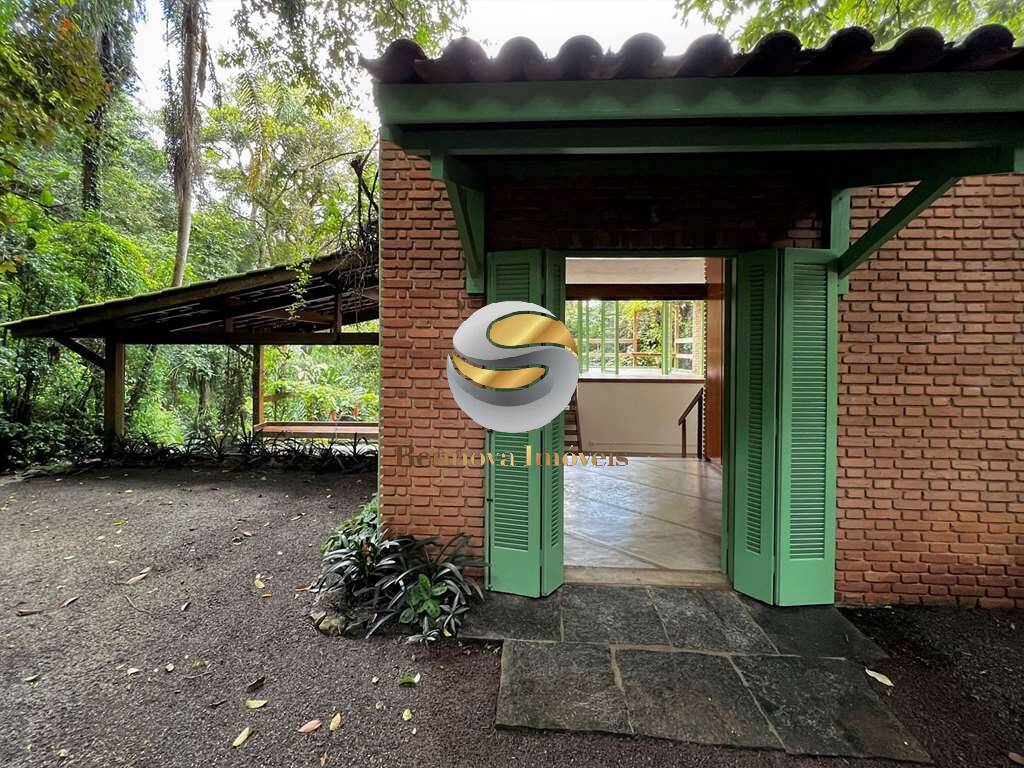 Casa à venda e aluguel, 271m² - Foto 4
