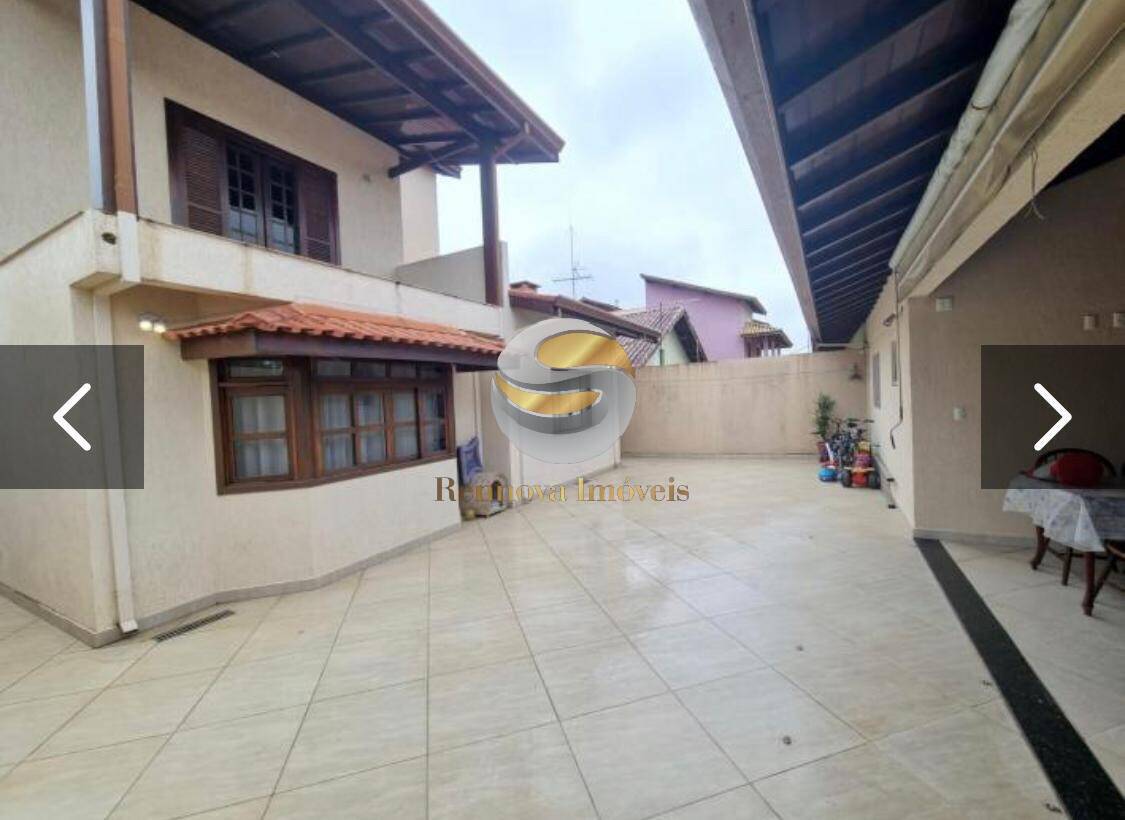 Casa, 3 quartos, 289 m² - Foto 31
