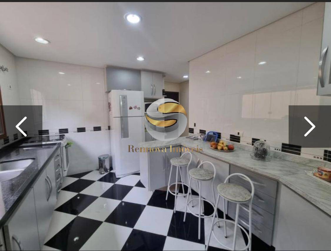 Casa, 3 quartos, 289 m² - Foto 9