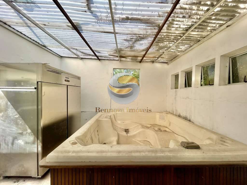Casa, 4 quartos, 253 m² - Foto 10