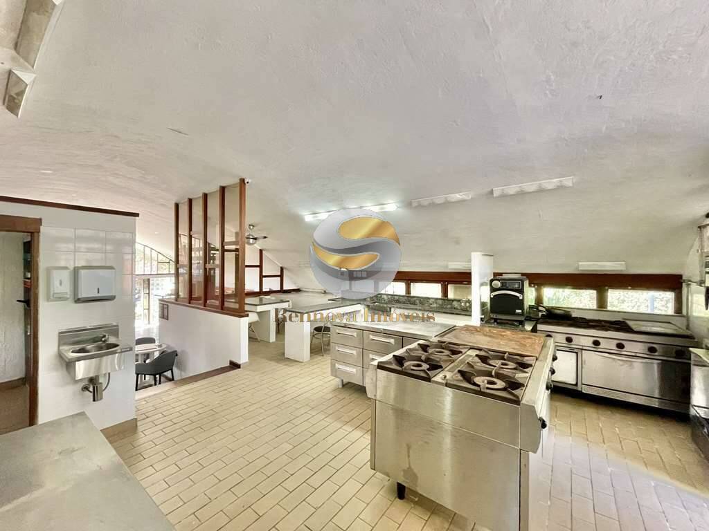Casa, 4 quartos, 253 m² - Foto 31