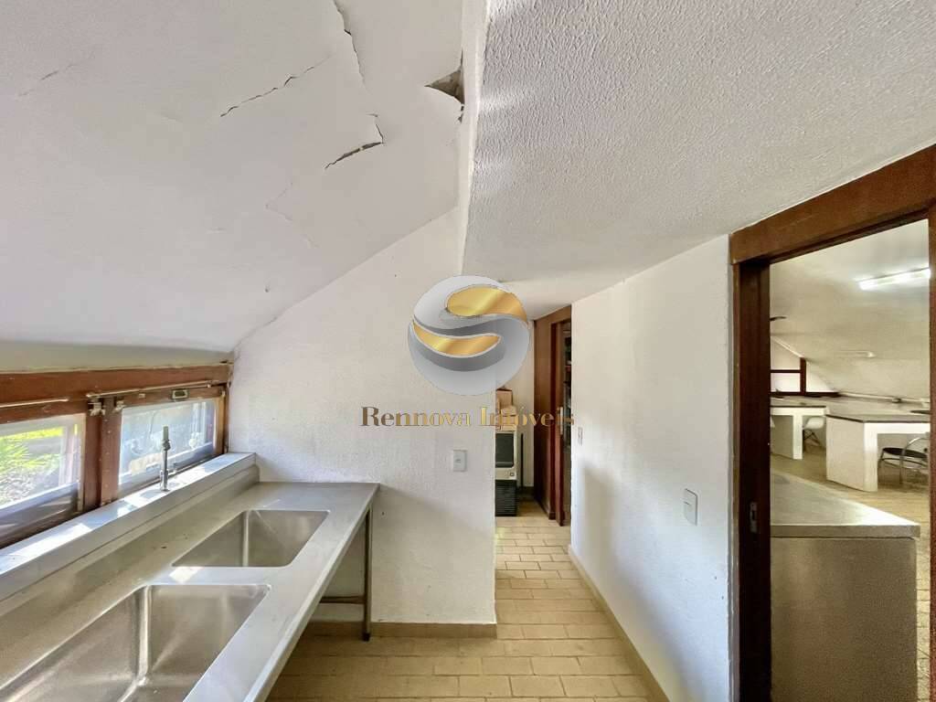 Casa, 4 quartos, 253 m² - Foto 41